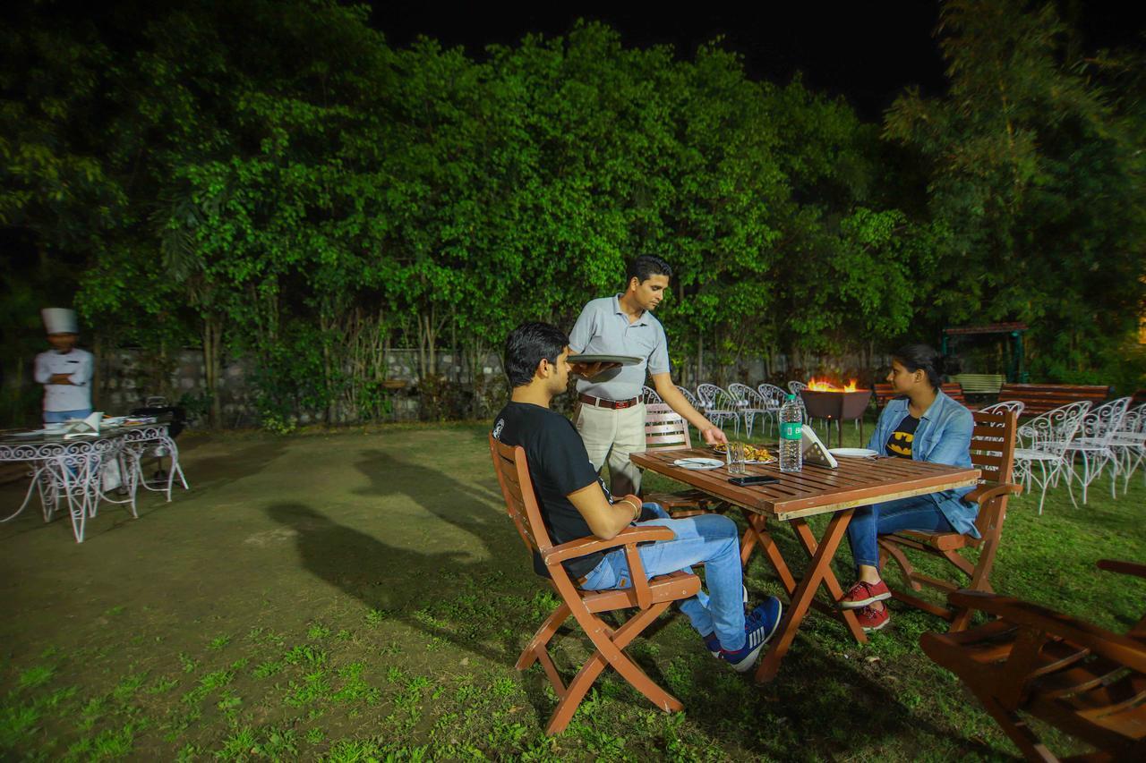 V Resorts Rajaji National Park Rishīkesh Dış mekan fotoğraf